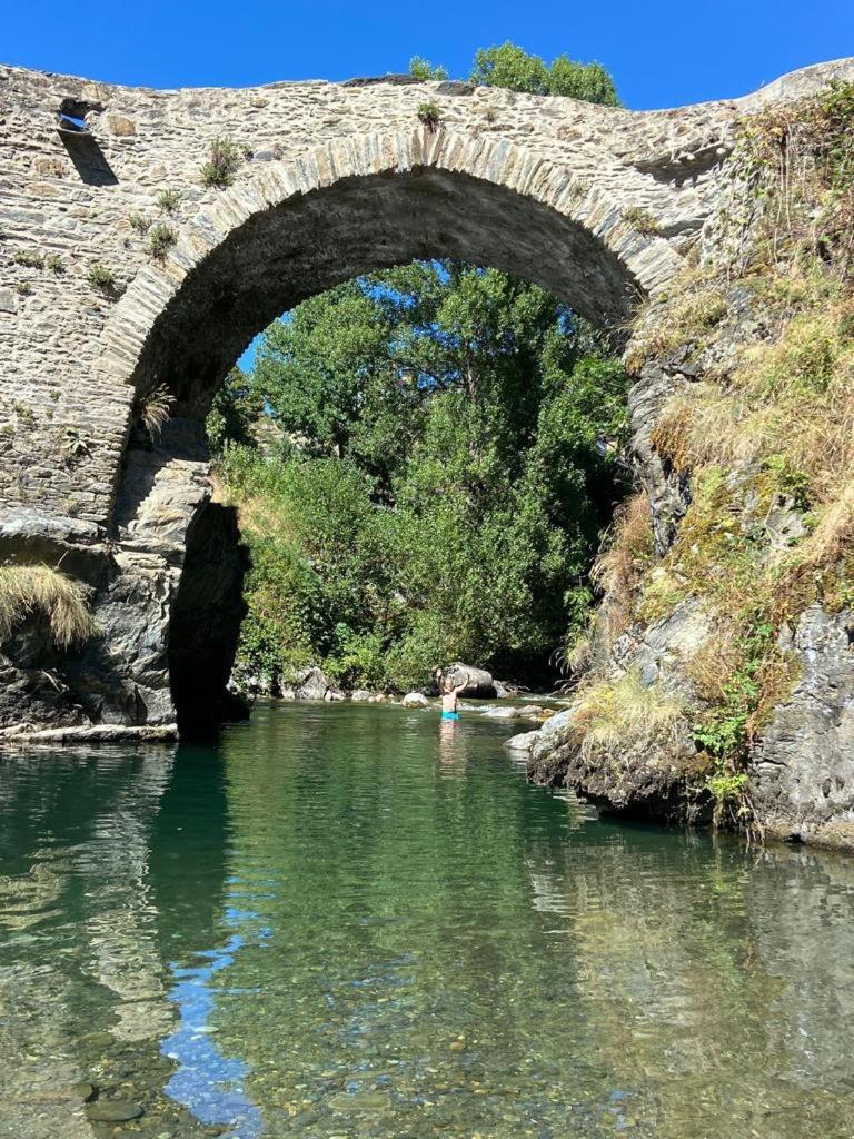 Refugi D' Alos Alos d'Isil Εξωτερικό φωτογραφία
